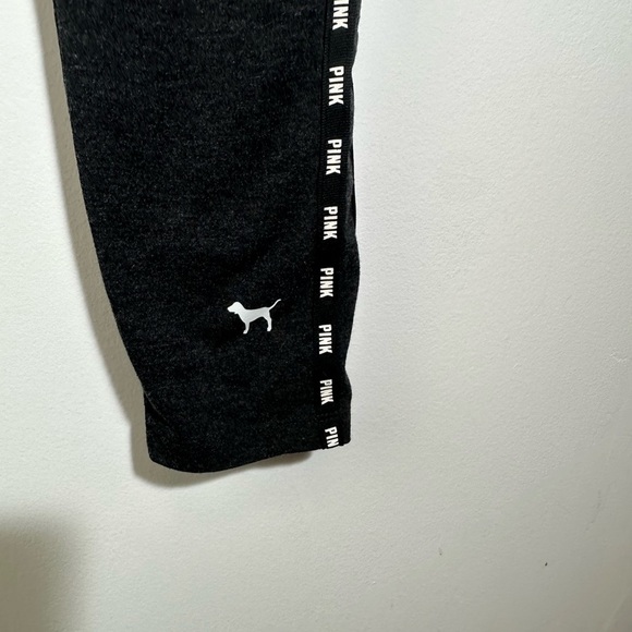 PINK Victoria’s Secret Yoga Leggings - Picture 3 of 4